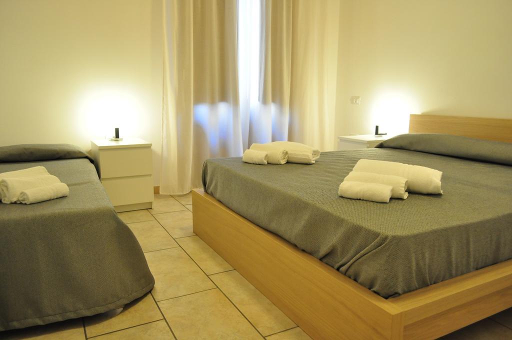 Rooms And Breakfast Zefiro 圣维托罗卡波 客房 照片