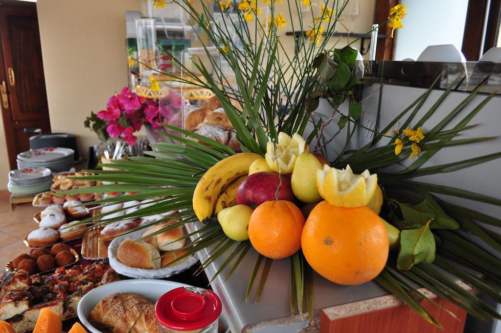 Rooms And Breakfast Zefiro 圣维托罗卡波 外观 照片