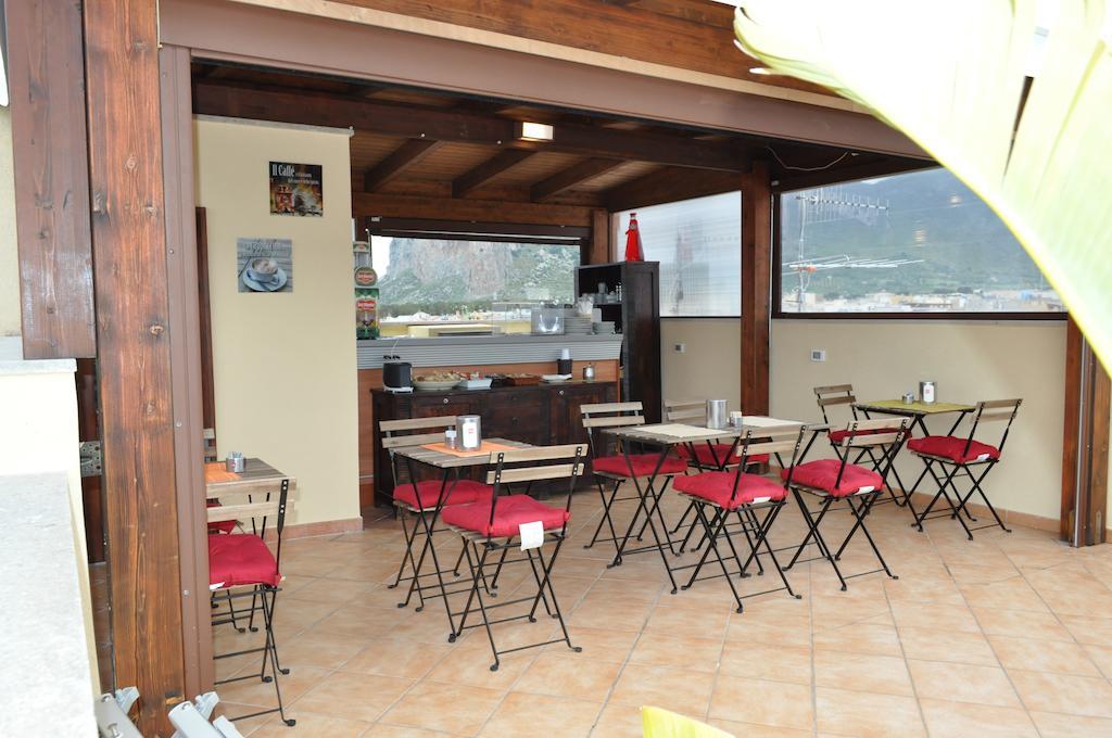 Rooms And Breakfast Zefiro 圣维托罗卡波 外观 照片