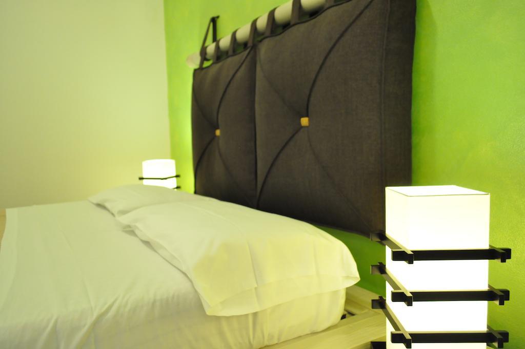 Rooms And Breakfast Zefiro 圣维托罗卡波 客房 照片