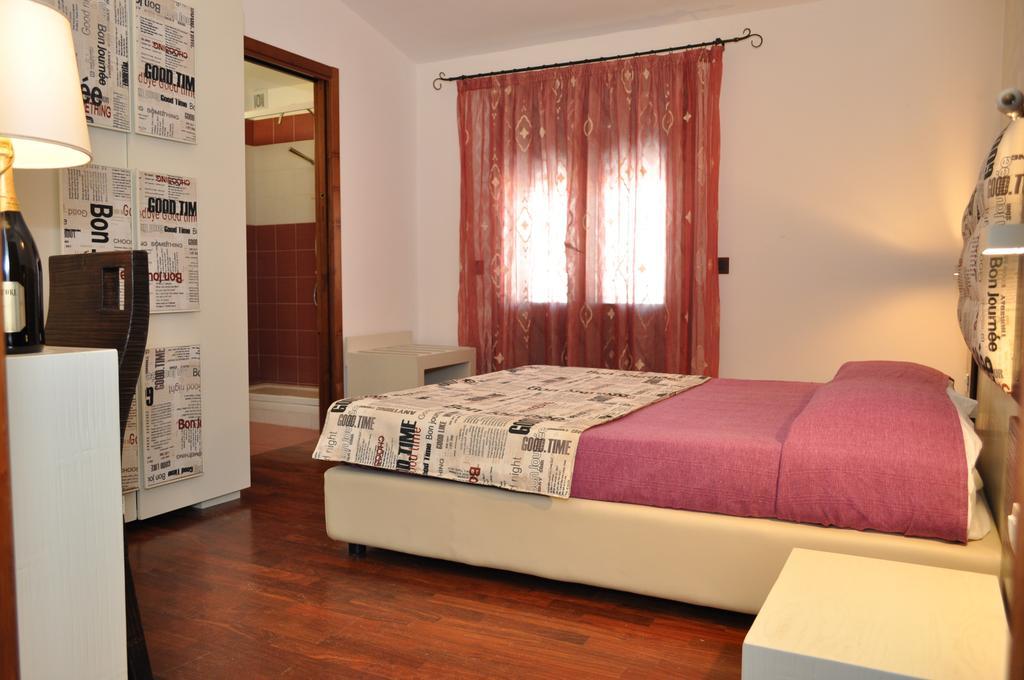 Rooms And Breakfast Zefiro 圣维托罗卡波 客房 照片