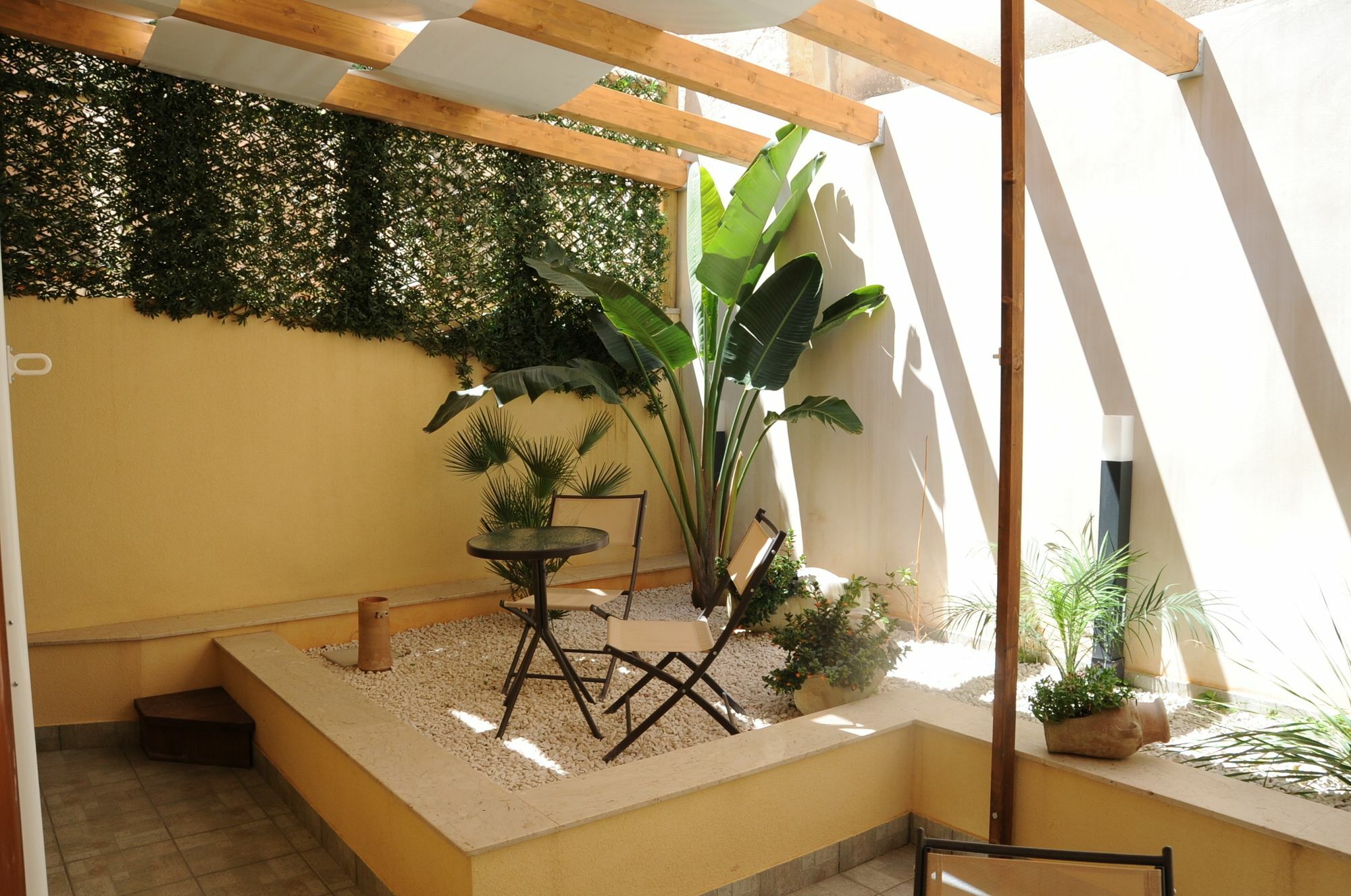 Rooms And Breakfast Zefiro 圣维托罗卡波 外观 照片